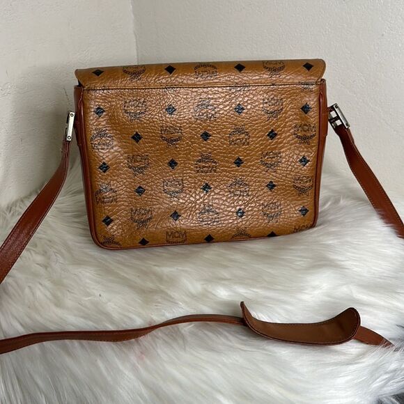 💯Authentic MCM Cognac Flap Flap Shoulder Bag 🍀 - Picture 8 of 17